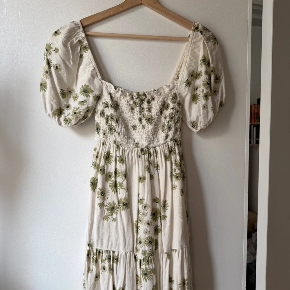 Abercrombie & Fitch Cream Floral Maxi Dress